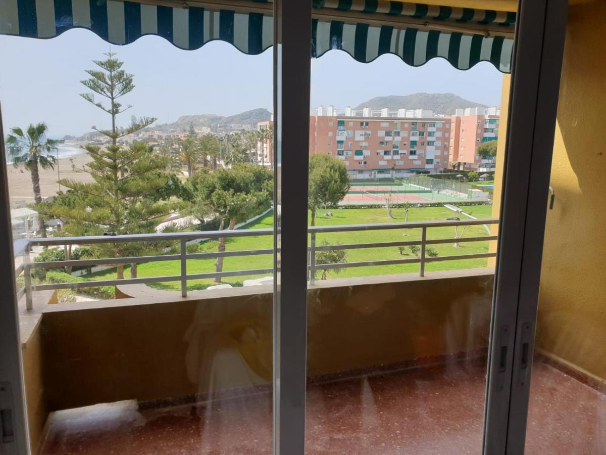 Bonito Apartamento En Primera Linea De Playa La Cala Del Moral Buitenkant foto
