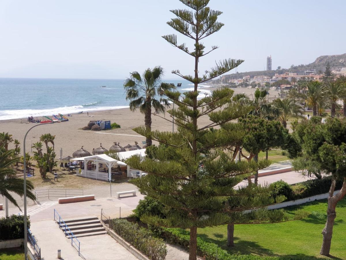 Bonito Apartamento En Primera Linea De Playa La Cala Del Moral Buitenkant foto